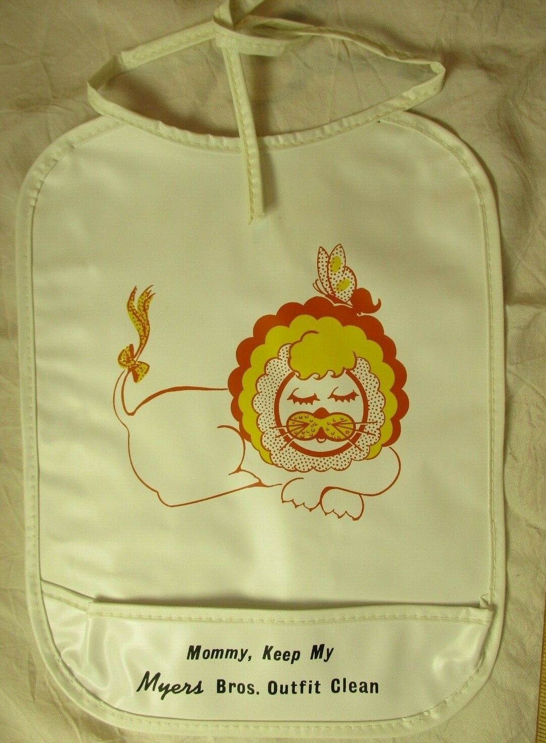 Vintage 1960s Baby Bib W Food Pocket Mommy, Keep My Myers Bros Outfit Clean Lion