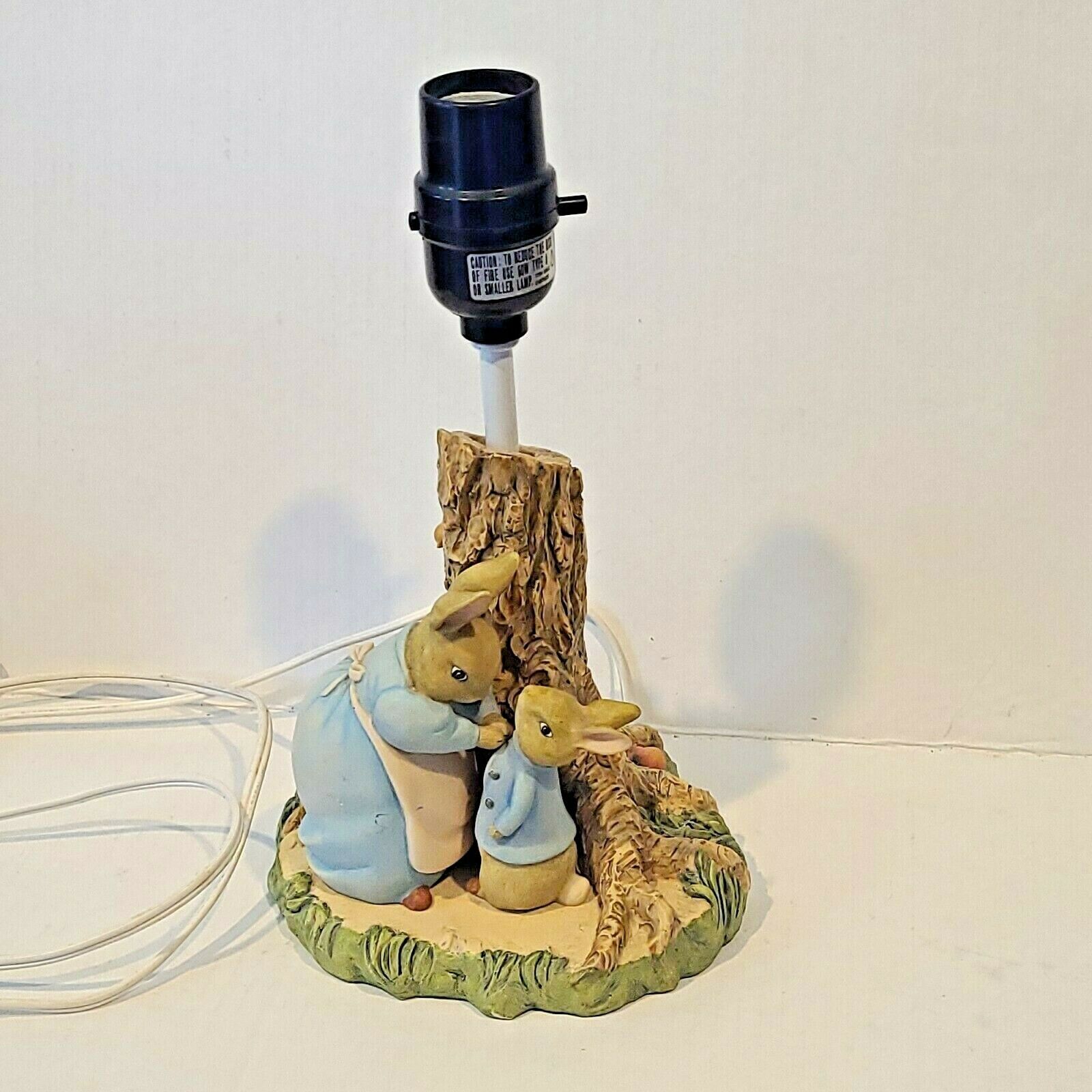 1994 Beatrix Potter Peter Rabbit Frederick Warne Nursery Room Lamp