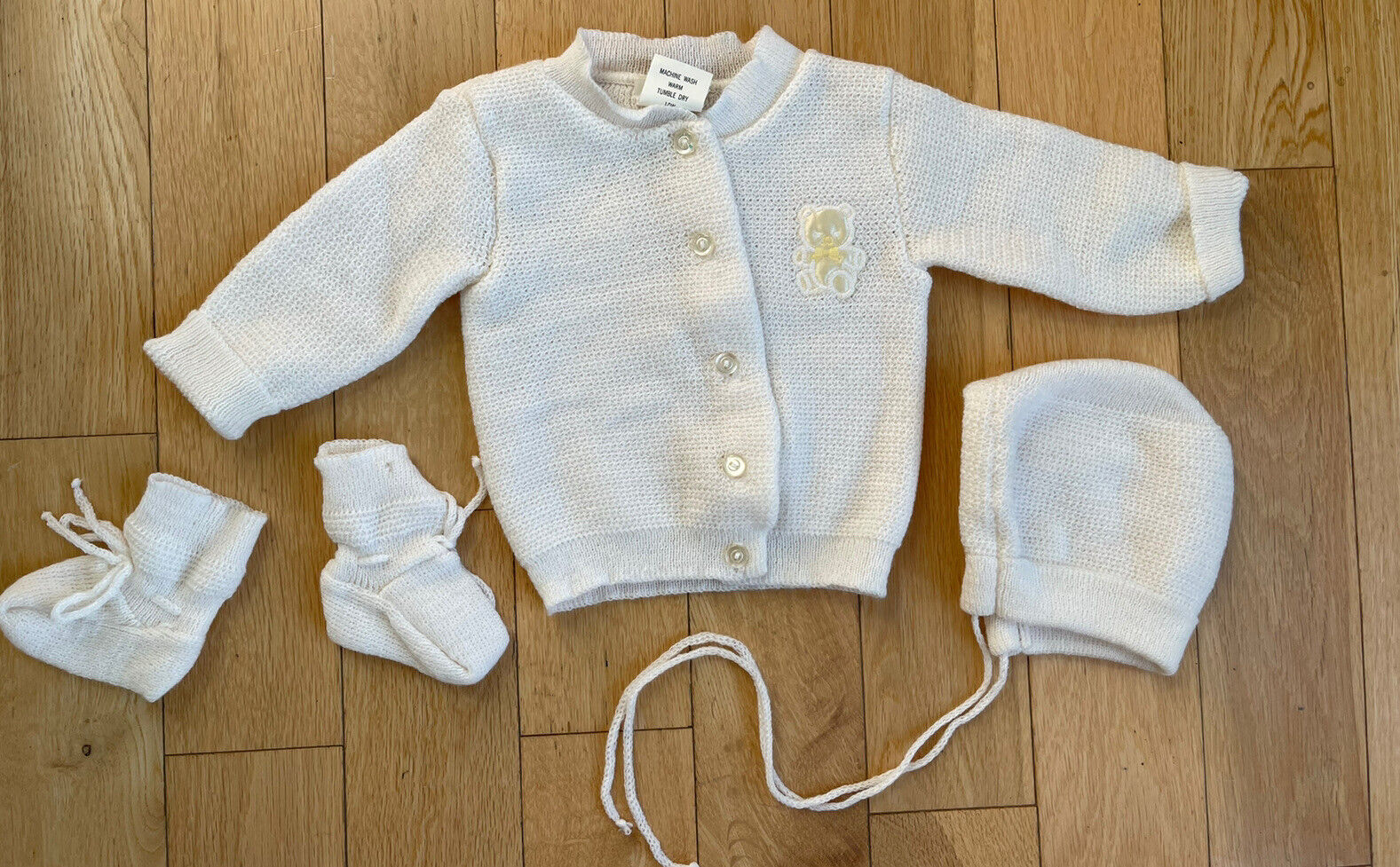 Vtg Bright Future Acrylic Baby Sweater  Cardigan Booties & Bonnet 6-9 Month