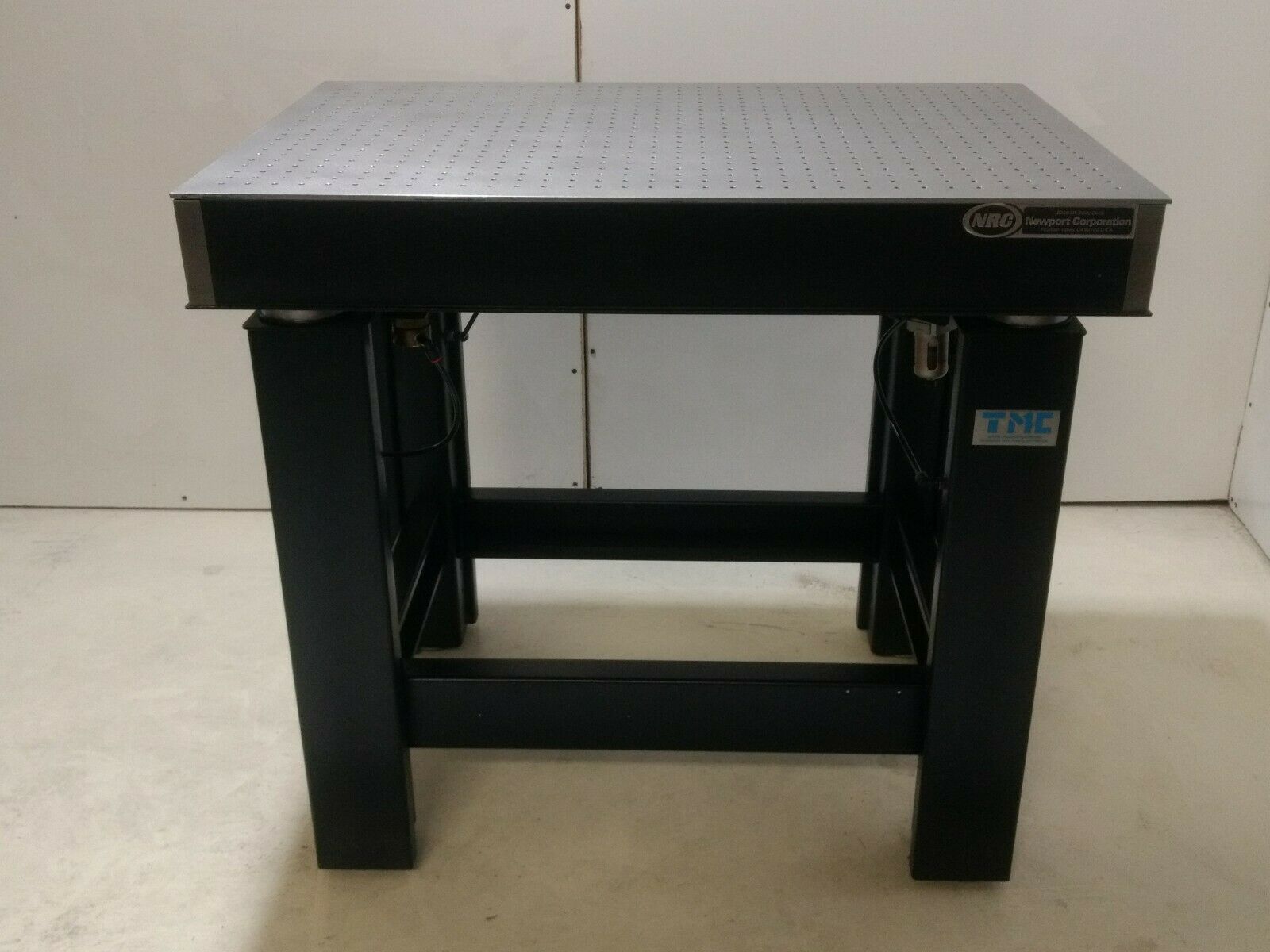 Tested Newport 24" X 36" Optical Table, Tmc Pneumatic Isolation, Breadboard