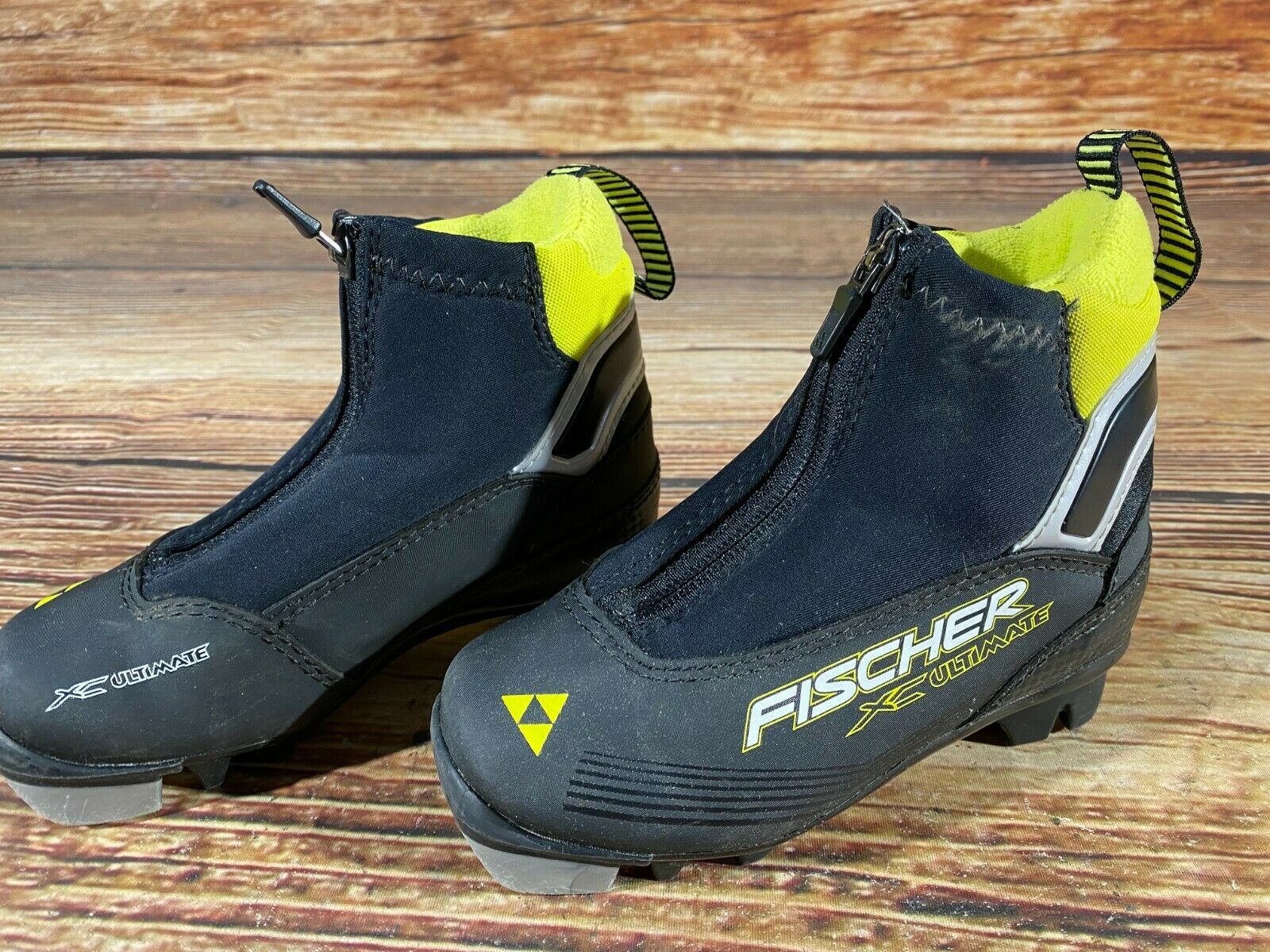 Fischer Xc Ultimate Kids Nordic Cross Country Ski Boots Size Eu28 Nnn F-324
