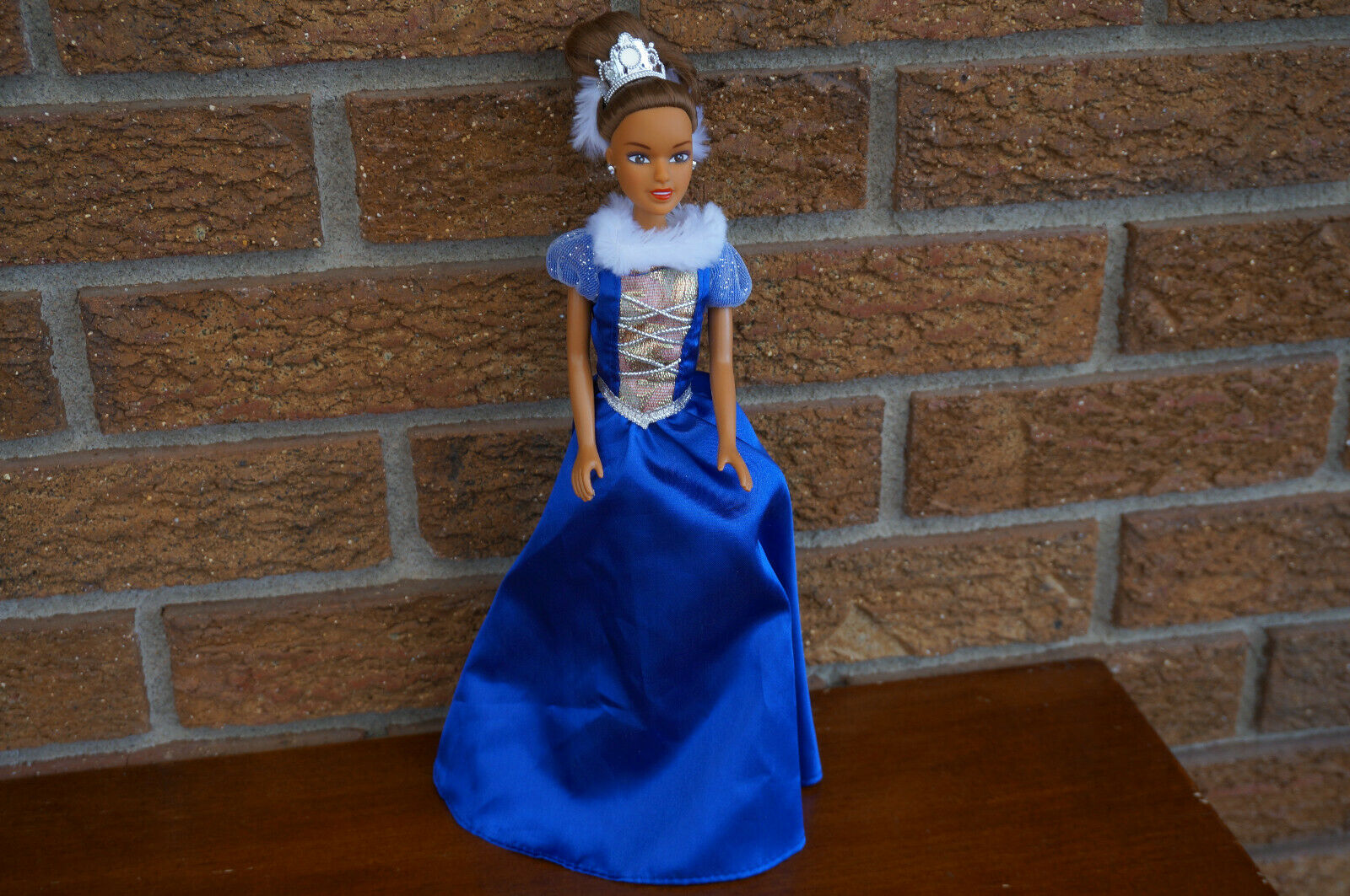 Doll Chic Princess Royal Blue Dress Silver Crown 11.5" Fit With Barbie 2008