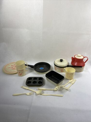 Group Of Plastic Chilton Globe Doll / Child Dishes Cookware 18 Pieces